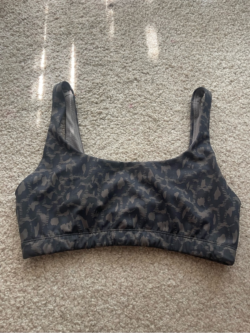 vuori daily bra